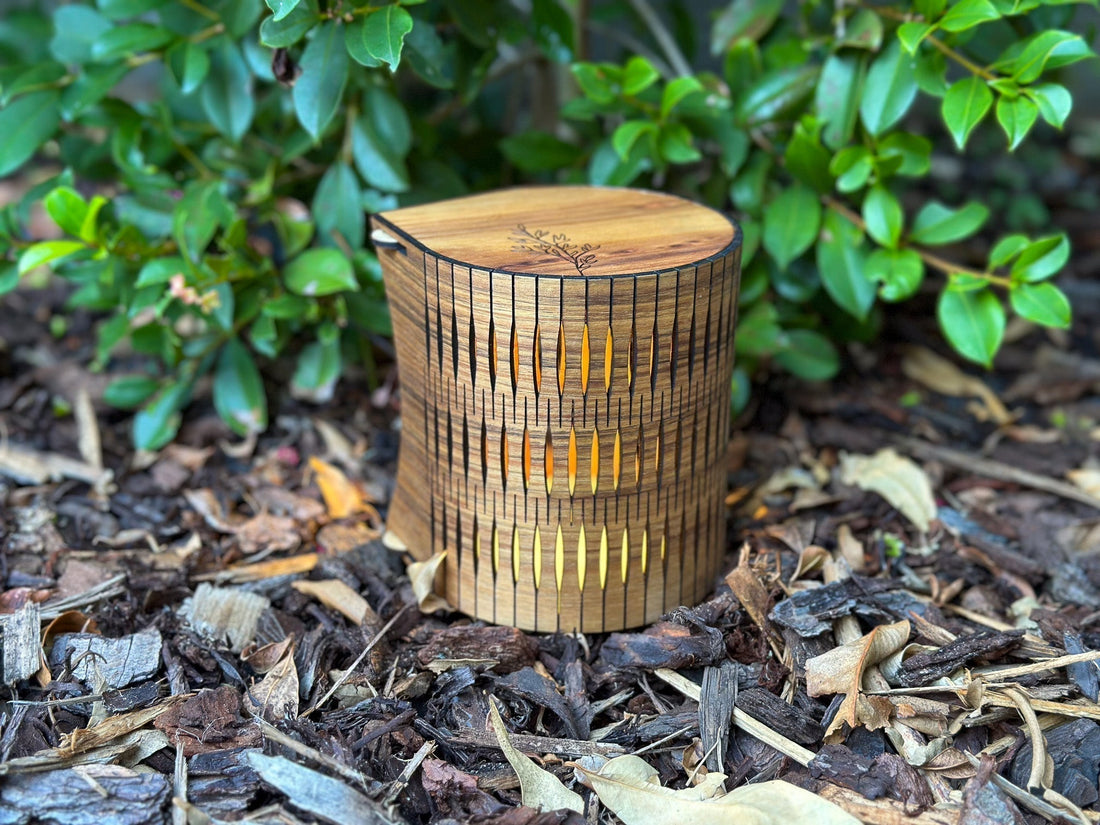 Portable Lamps for Camping & Glamping: Creating Warm Outdoor Ambience