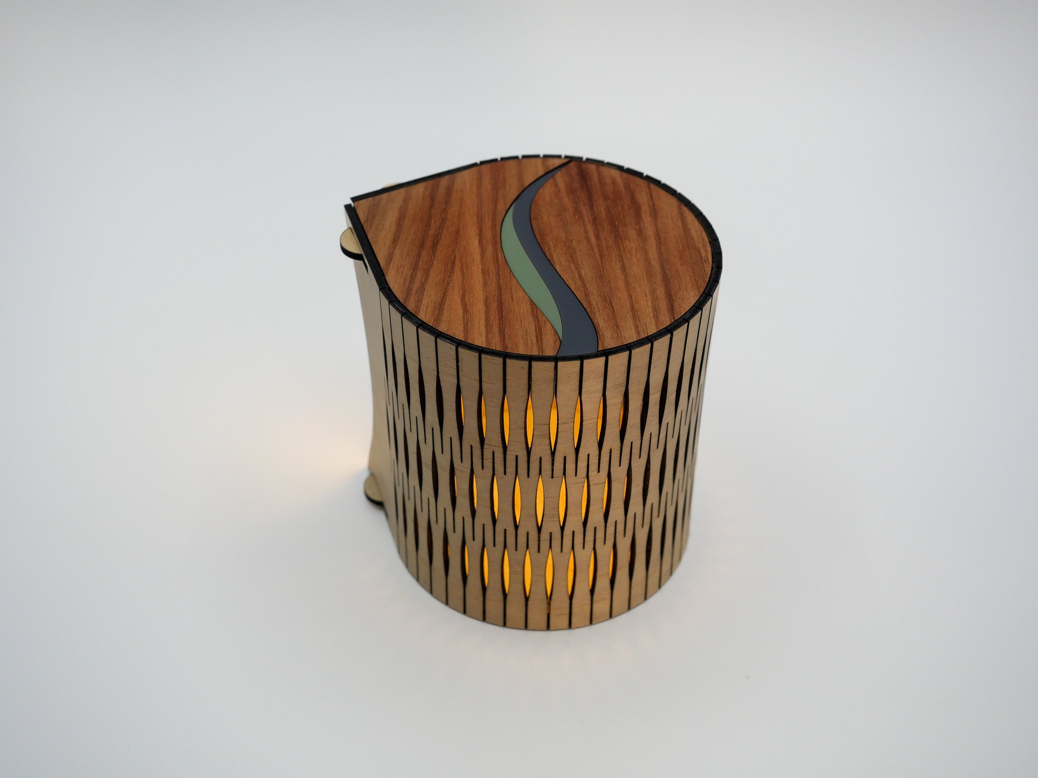 Portable Bubble Lamp - Rael Solomon Studio